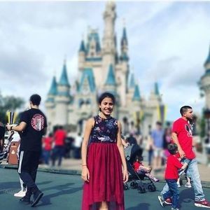 Meet your Posher, Julia